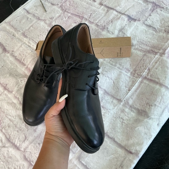 Unstructured By Clarks Black Leather Oxfords Lace Up Men’s With Polished Finish main image 11